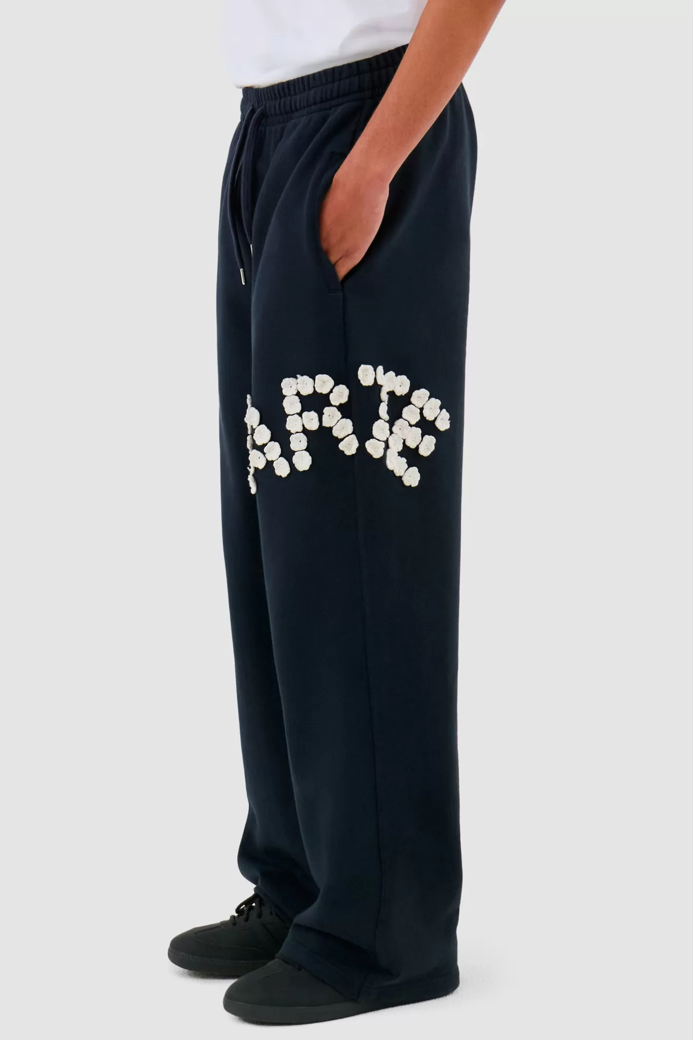 Cheap Pantalon Crochet Flowers - Navy Ensembles | Pantalons